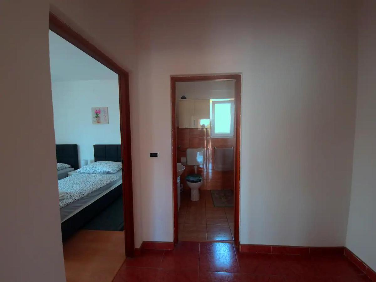 Apartments In Rijeka, Free Parking And Large Terrace, 15Min Drive From The Beach מראה חיצוני תמונה