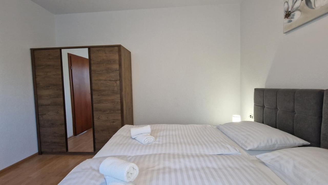 Apartments In Rijeka, Free Parking And Large Terrace, 15Min Drive From The Beach מראה חיצוני תמונה